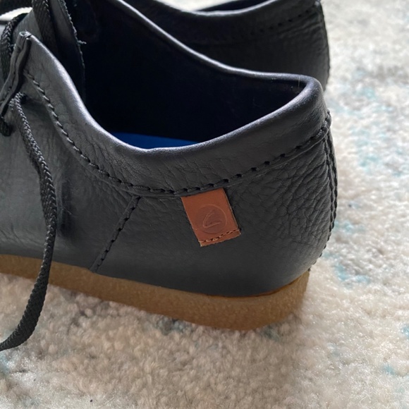 NWOT Clarks moccasin shoe - Picture 4 of 5